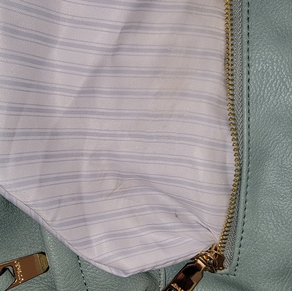 Jen and Co Backpack Handbag Combo - Picture 5 of 14